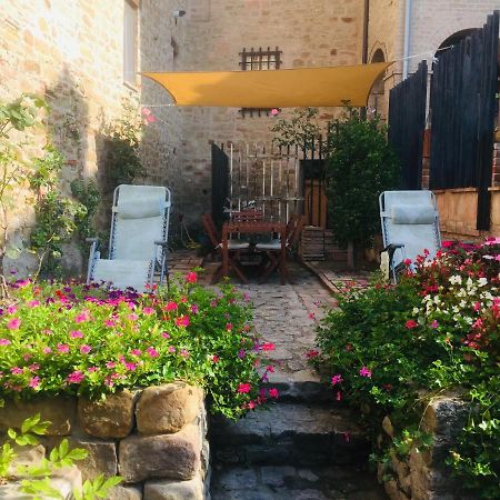 Est Locanda San Ginesio Exterior photo